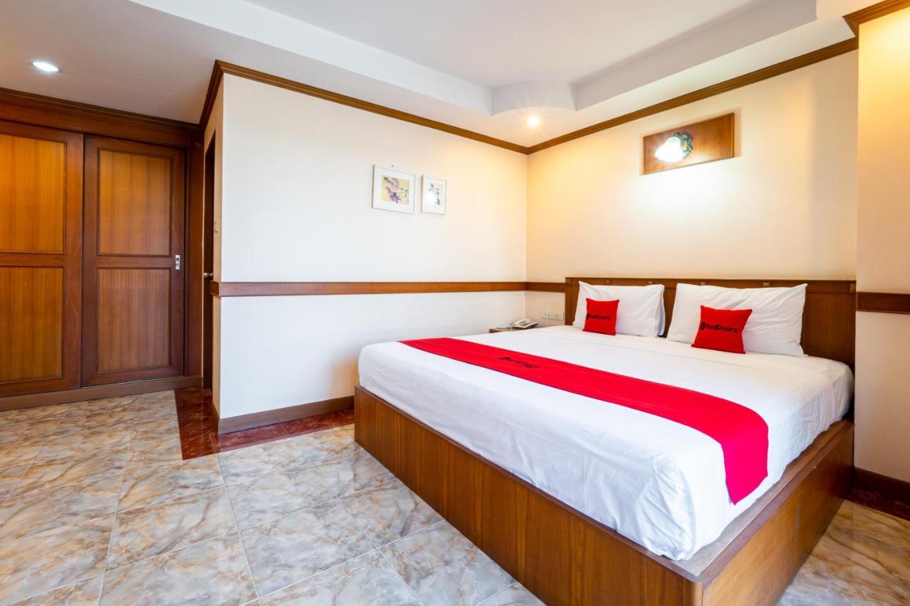 فندق Reddoorz Navin Mansion 3 باتايا المظهر الخارجي الصورة