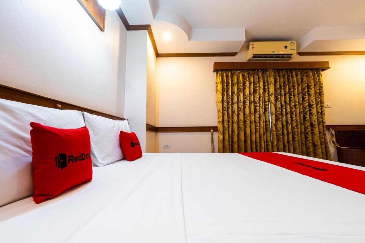 فندق Reddoorz Navin Mansion 3 باتايا المظهر الخارجي الصورة