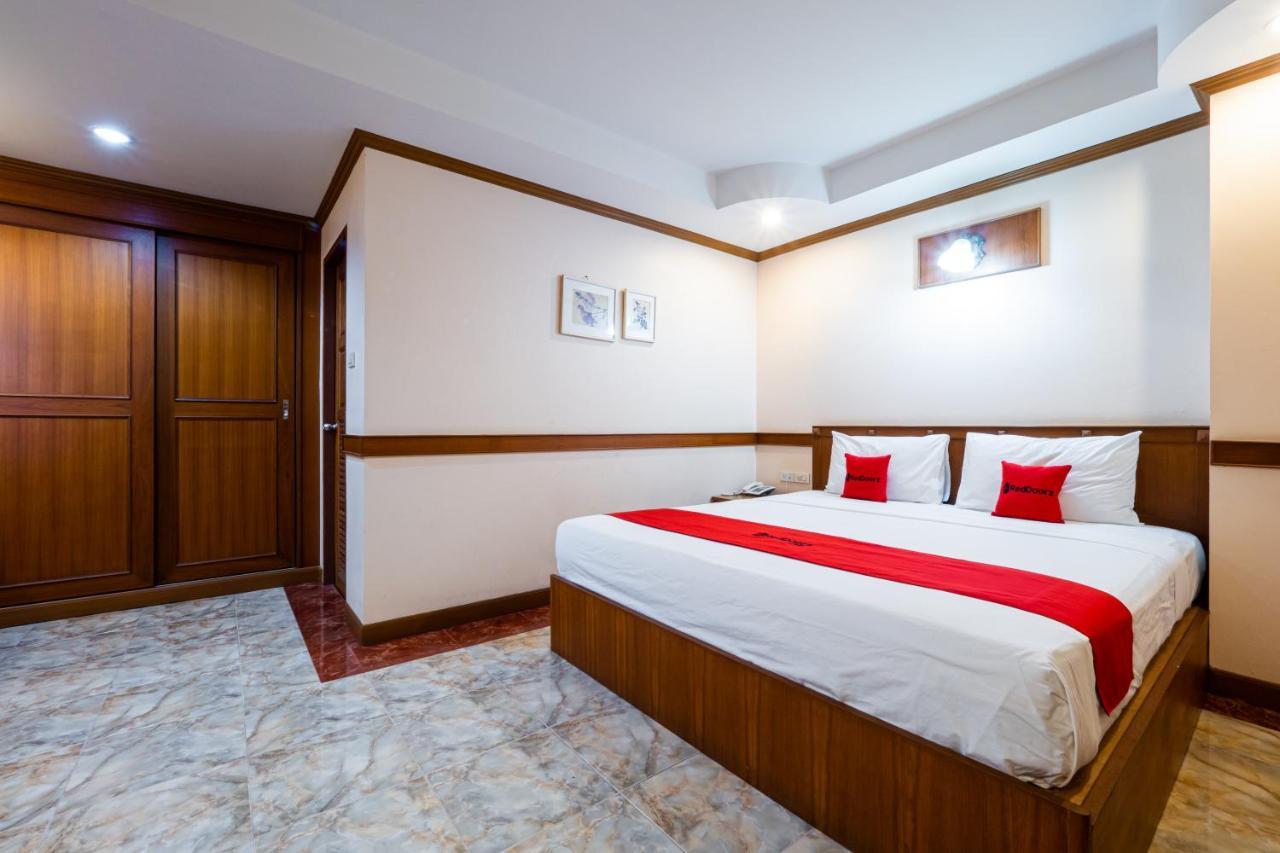 فندق Reddoorz Navin Mansion 3 باتايا المظهر الخارجي الصورة